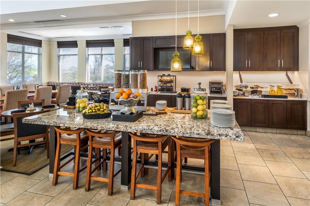 Hilton Garden Inn Lexington Restaurant photo